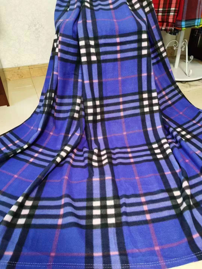 	Double sided velvet printed grid
